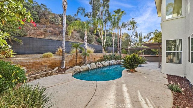 1728 Tamarron, Corona, CA 92883