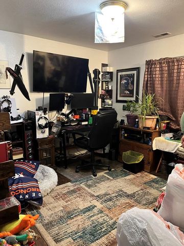 909 E Waverly Dr, Pueblo West, CO 81007