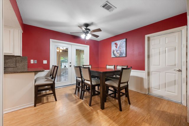 541 Apple Lane, Midlothian, TX 76065