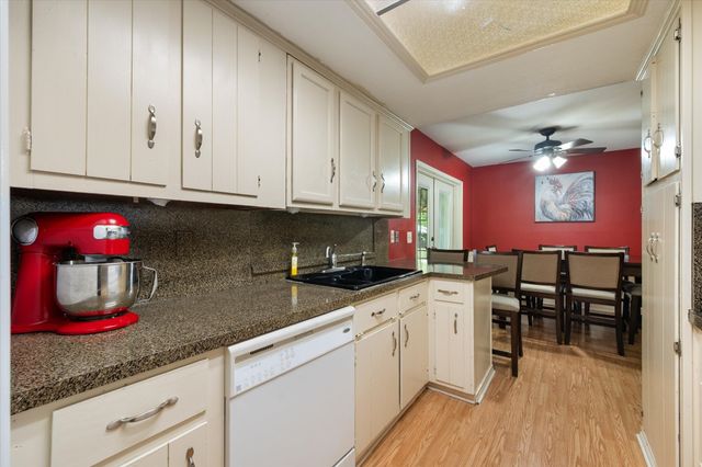 541 Apple Lane, Midlothian, TX 76065