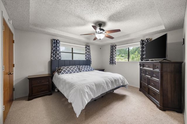 541 Apple Lane, Midlothian, TX 76065