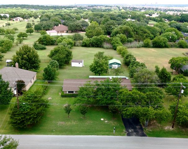 541 Apple Lane, Midlothian, TX 76065