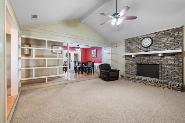 541 Apple Lane, Midlothian, TX 76065