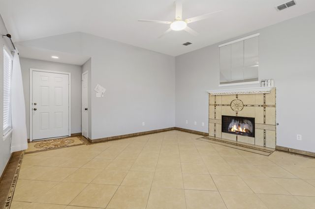 1136 Kachina Lane, Fort Worth, TX 76052