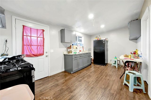 11316 S Vermont, Los Angeles, CA 90044