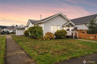 1206 Porter Street, Enumclaw, WA 98022