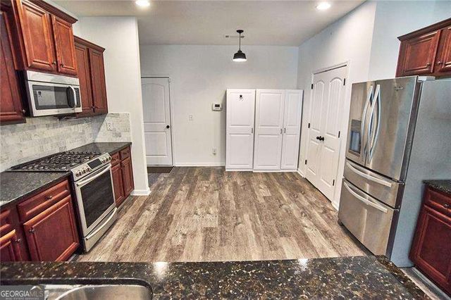 310 Woodson Way, Woodstock, GA 30189