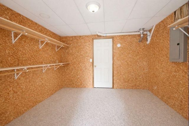 16524 S 53rd Terr Court, Independence, MO 64055