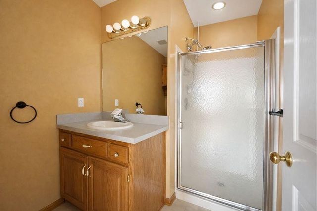 16524 S 53rd Terr Court, Independence, MO 64055