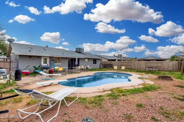 7522 W CHEERY LYNN Road, Phoenix, AZ 85033