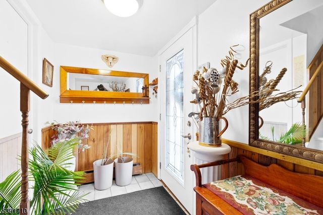 2 Roger Ave, Wanaque Boro, NJ 07420