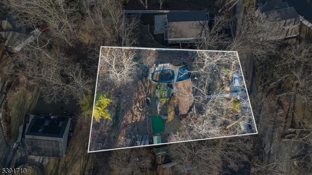 2 Roger Ave, Wanaque Boro, NJ 07420