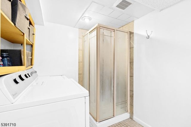 2 Roger Ave, Wanaque Boro, NJ 07420