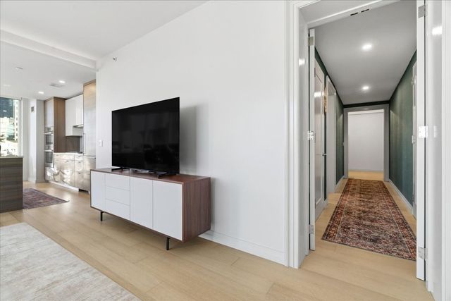 1 Franklin St 1404, Boston, MA 02110