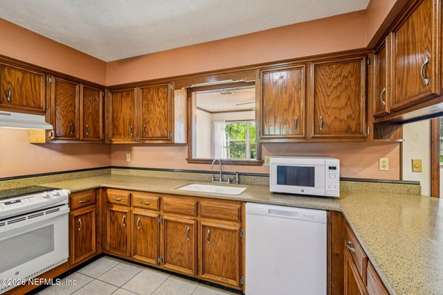 2810 MANDARIN MEADOWS Drive N, Jacksonville, FL 32223