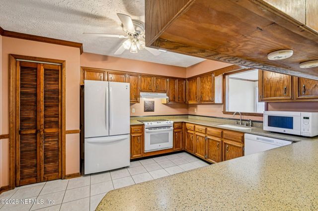 2810 MANDARIN MEADOWS Drive N, Jacksonville, FL 32223