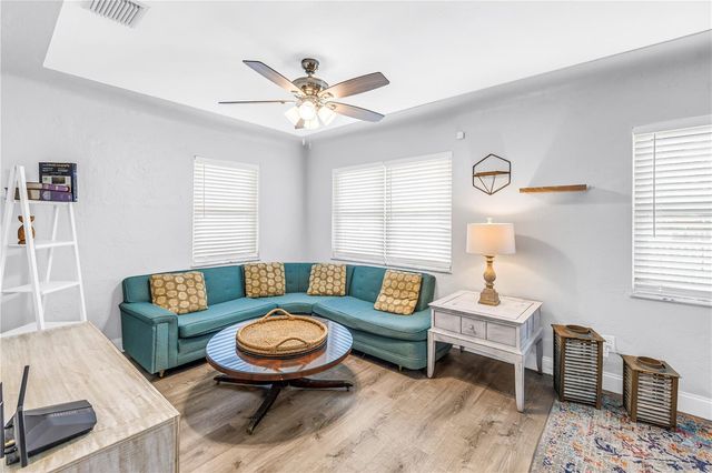 5213 TANGERINE AVENUE S, Gulfport, FL 33707
