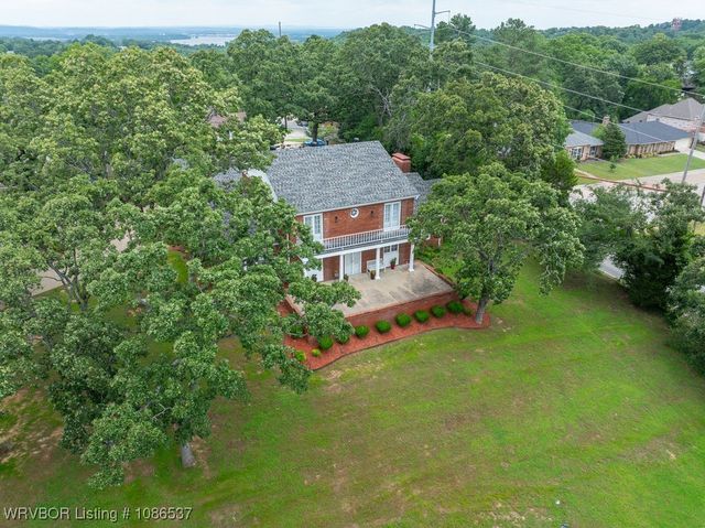 7315 Riviera Drive, Fort Smith, AR 72903