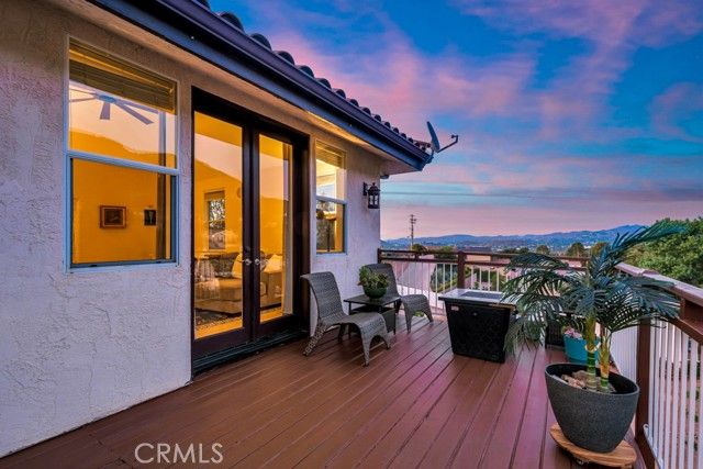 1124 Kathleen Drive, Newbury Park (thousand Oaks), CA 91320