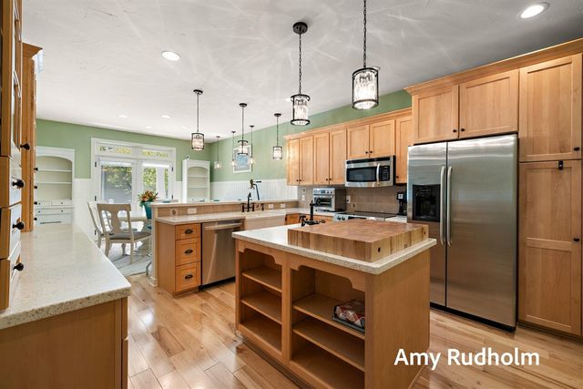 16260 Woodvale Boulevard 34, Spring Lake, MI 49456