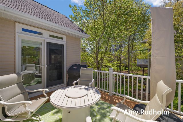 16260 Woodvale Boulevard 34, Spring Lake, MI 49456