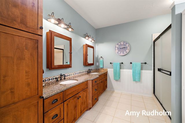 16260 Woodvale Boulevard 34, Spring Lake, MI 49456