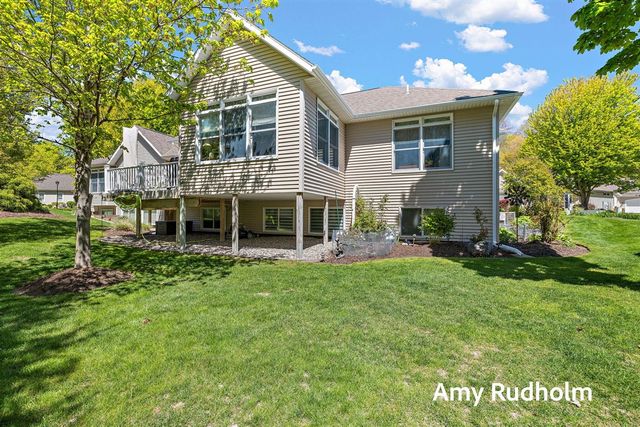 16260 Woodvale Boulevard 34, Spring Lake, MI 49456