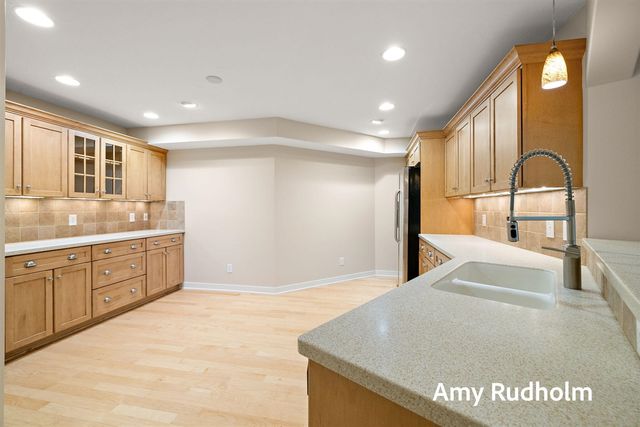 16260 Woodvale Boulevard 34, Spring Lake, MI 49456