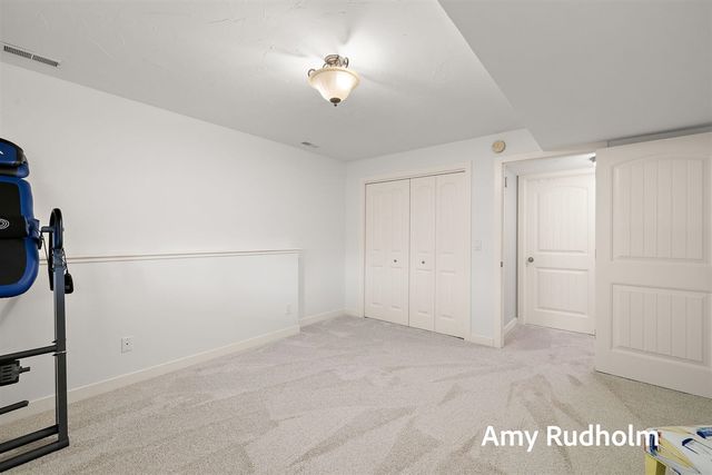 16260 Woodvale Boulevard 34, Spring Lake, MI 49456