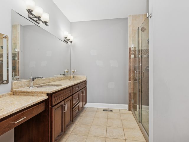 13828 W Crescenzo Drive, Manhattan, IL 60442