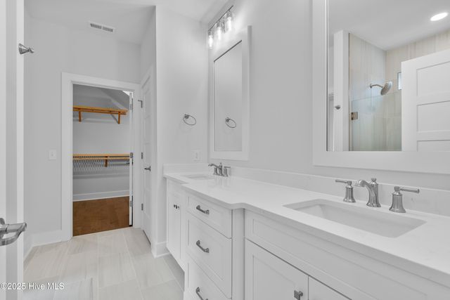 1179 Woodbridge Lane SE, Bolivia, NC 28422