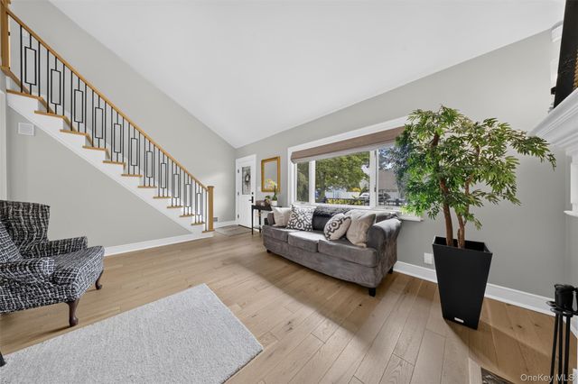 1755 Grand Avenue, Merrick, NY 11566
