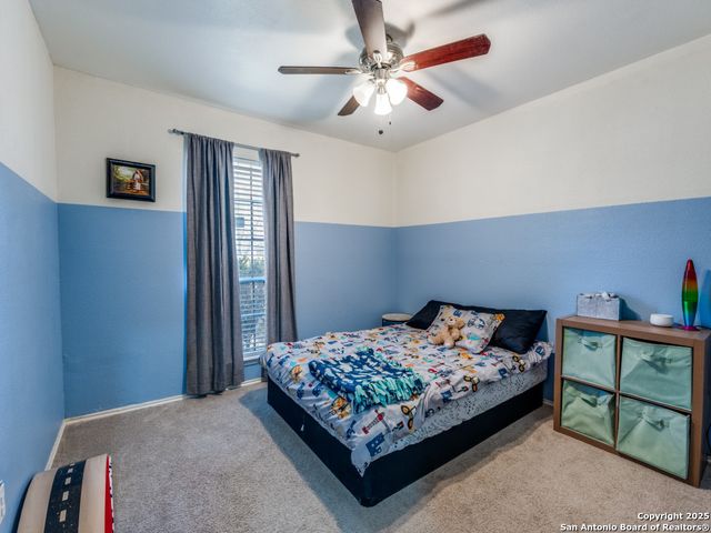 5615 Wood Climb St, San Antonio, TX 78233