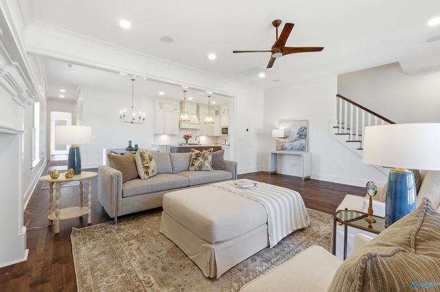 207 Marsheutz Avenue SW, Huntsville, AL 35801