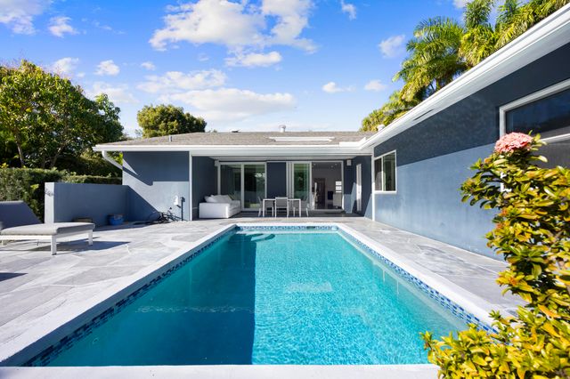 930 NW 4th Court, Boca Raton, FL 33432