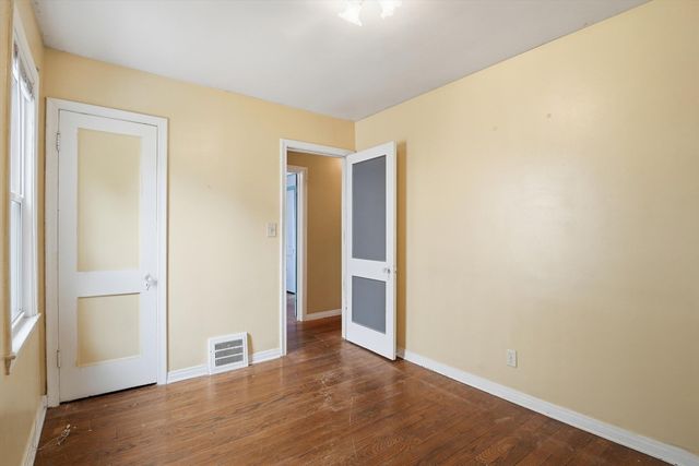 3445 Detroit Street, Dearborn, MI 48124