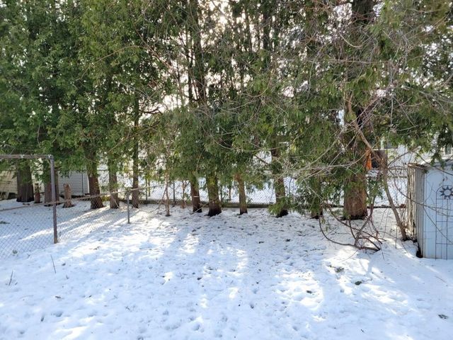 954 S 36th STREET, Manitowoc, WI 54220