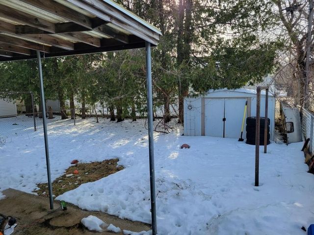 954 S 36th STREET, Manitowoc, WI 54220