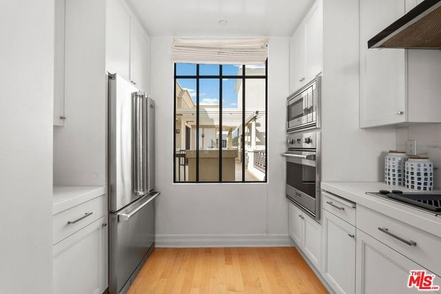 11847 Gorham Avenue 406, Los Angeles, CA 90049