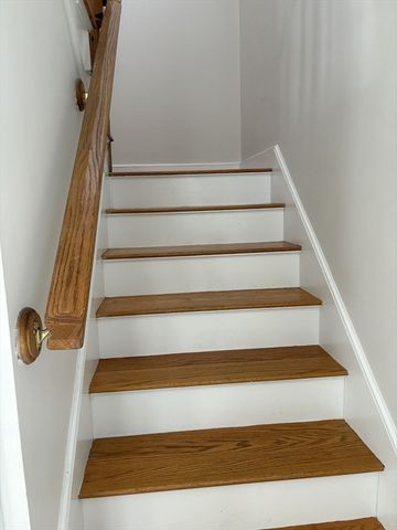 12 Gardner Street R, Newton, MA 02458