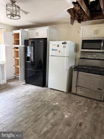6271 PERKIOMEN AVE, Birdsboro, PA 19508