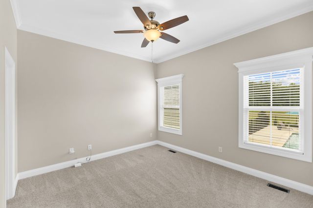 69 Meadows Rd, Hillsboro, TN 37342