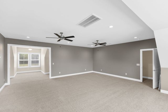 69 Meadows Rd, Hillsboro, TN 37342