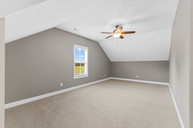 69 Meadows Rd, Hillsboro, TN 37342