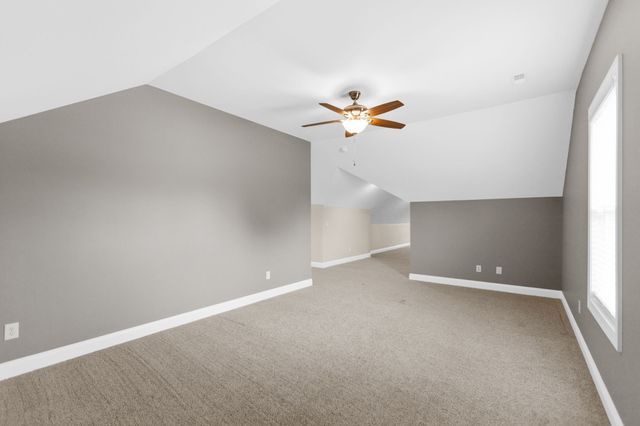69 Meadows Rd, Hillsboro, TN 37342
