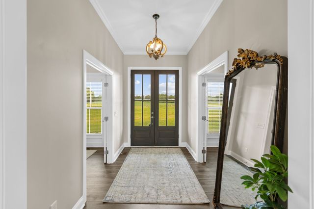 69 Meadows Rd, Hillsboro, TN 37342