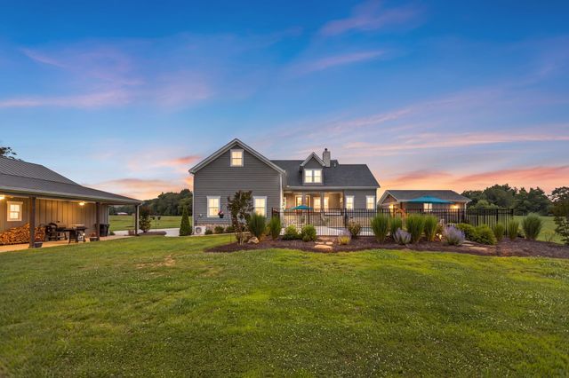 69 Meadows Rd, Hillsboro, TN 37342