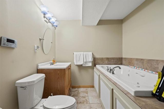 540 W Northview Street, Olathe, KS 66061