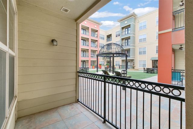 1711 Old Spanish Trail 128, Houston, TX 77054