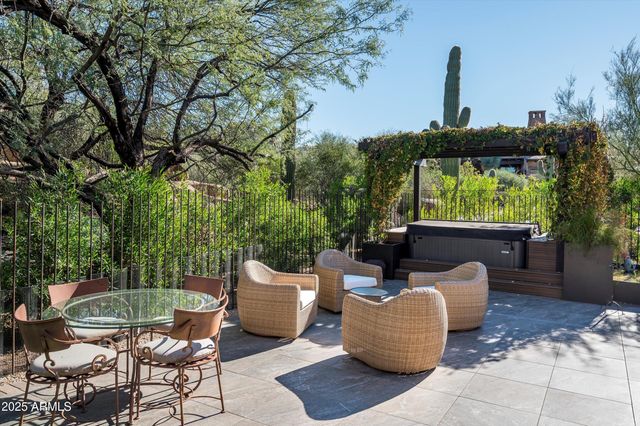 10072 E BLUE SKY Drive, Scottsdale, AZ 85262